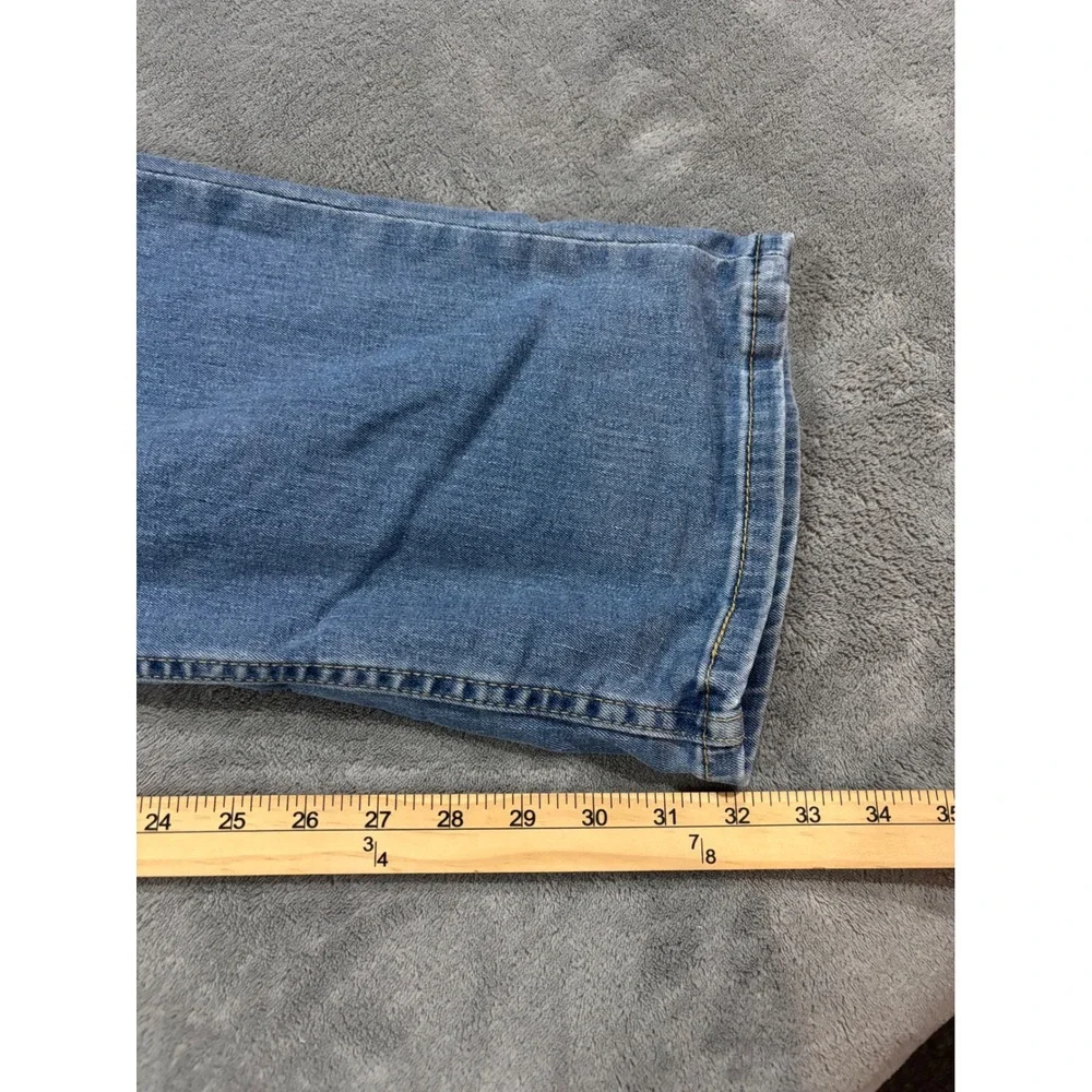 Levis 505 Regular Fit Straight Leg Jeans Mens 40x32 Medium Wash Blue Denim